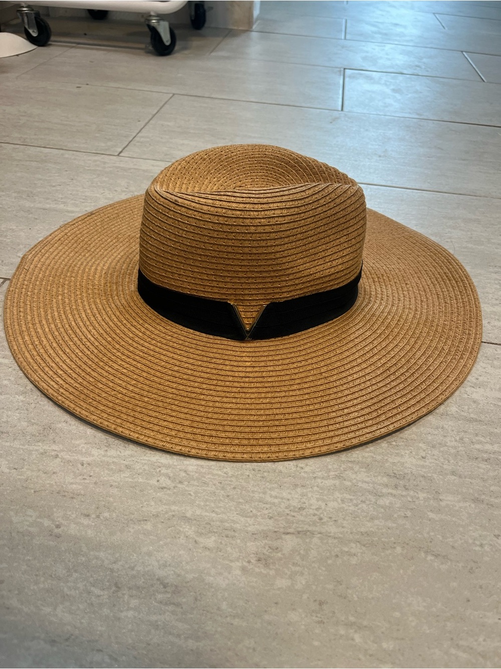 Vince Camuto Tan Straw Sun Hat with Black Band